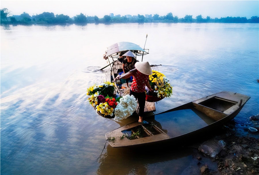 Cai Rang Floating Market &amp; Son Islet Day Tour from Saigon gallery image 4